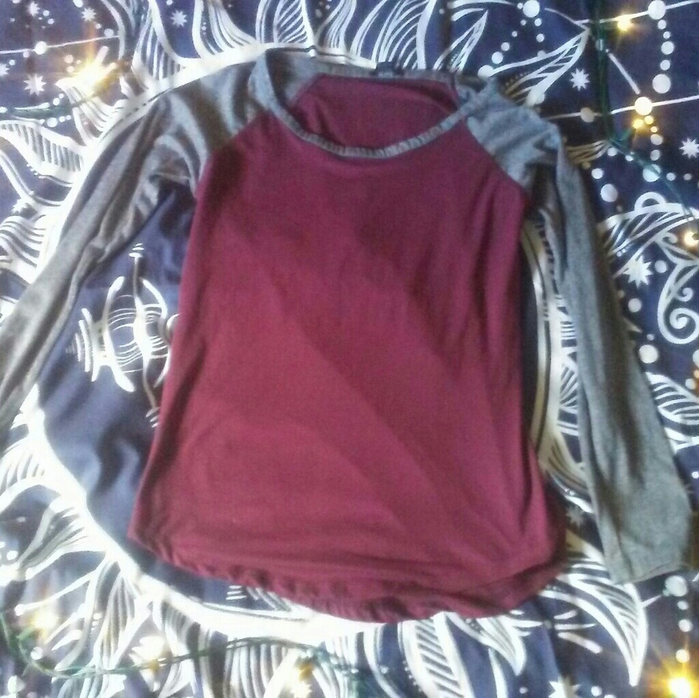 Long sleeve cotton tee
